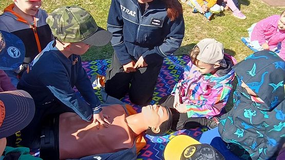 Grafika #11: Kurs Przedszkolaka w zakresie pomocy przedmedycznej-Spotkanie z druhami z Ochotniczej Straży Pożarnej z Łeby