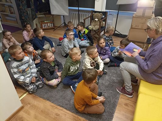 Grafika #13: Rok Kopernika-6-latki w Bibliotece Szkolnej w Szkole Podstawowej w Wicku