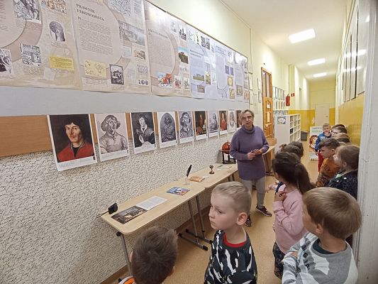 Grafika #15: Rok Kopernika-6-latki w Bibliotece Szkolnej w Szkole Podstawowej w Wicku