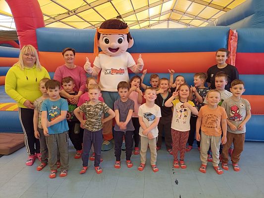 Grafika #23: Wyjazd do Funladii