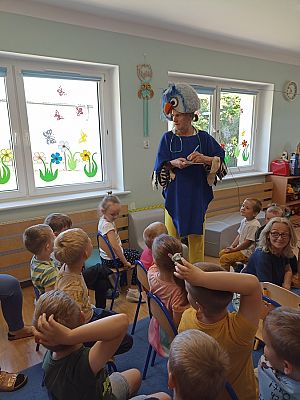 Grafika #2: Teatrzyk Sówka mądra główka