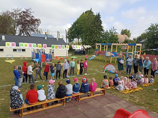 Grafika #4: Sportowy Dzień Dziecka cz. I