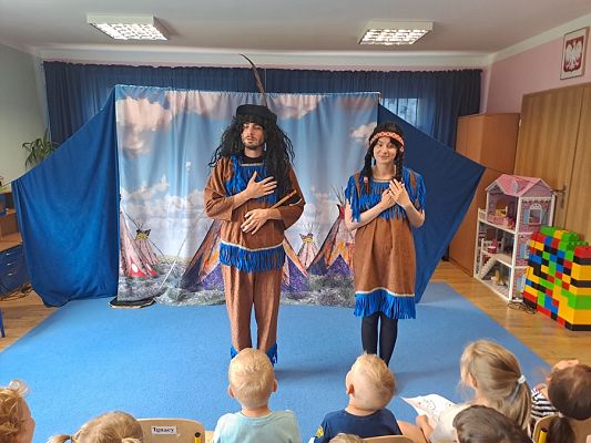 Grafika #3: Teatrzyk Na dzikim zachodzie