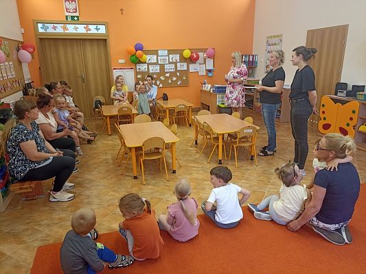Grafika #5: Dzień adaptacyjny dla dzieci nowo przyjętych cz. I
