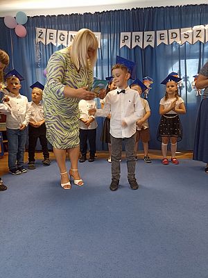 Grafika #4: Pożegnanie absolwentów naszego przedszkola cz. I