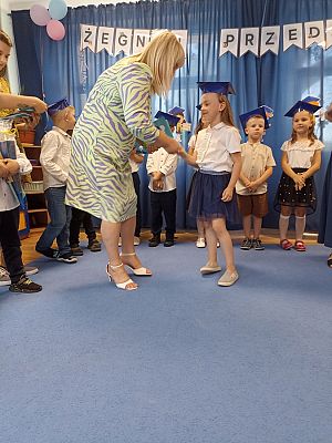 Grafika #6: Pożegnanie absolwentów naszego przedszkola cz. I