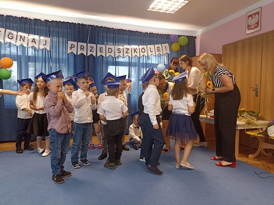 Grafika #8: Pożegnanie absolwentów naszego przedszkola cz. II